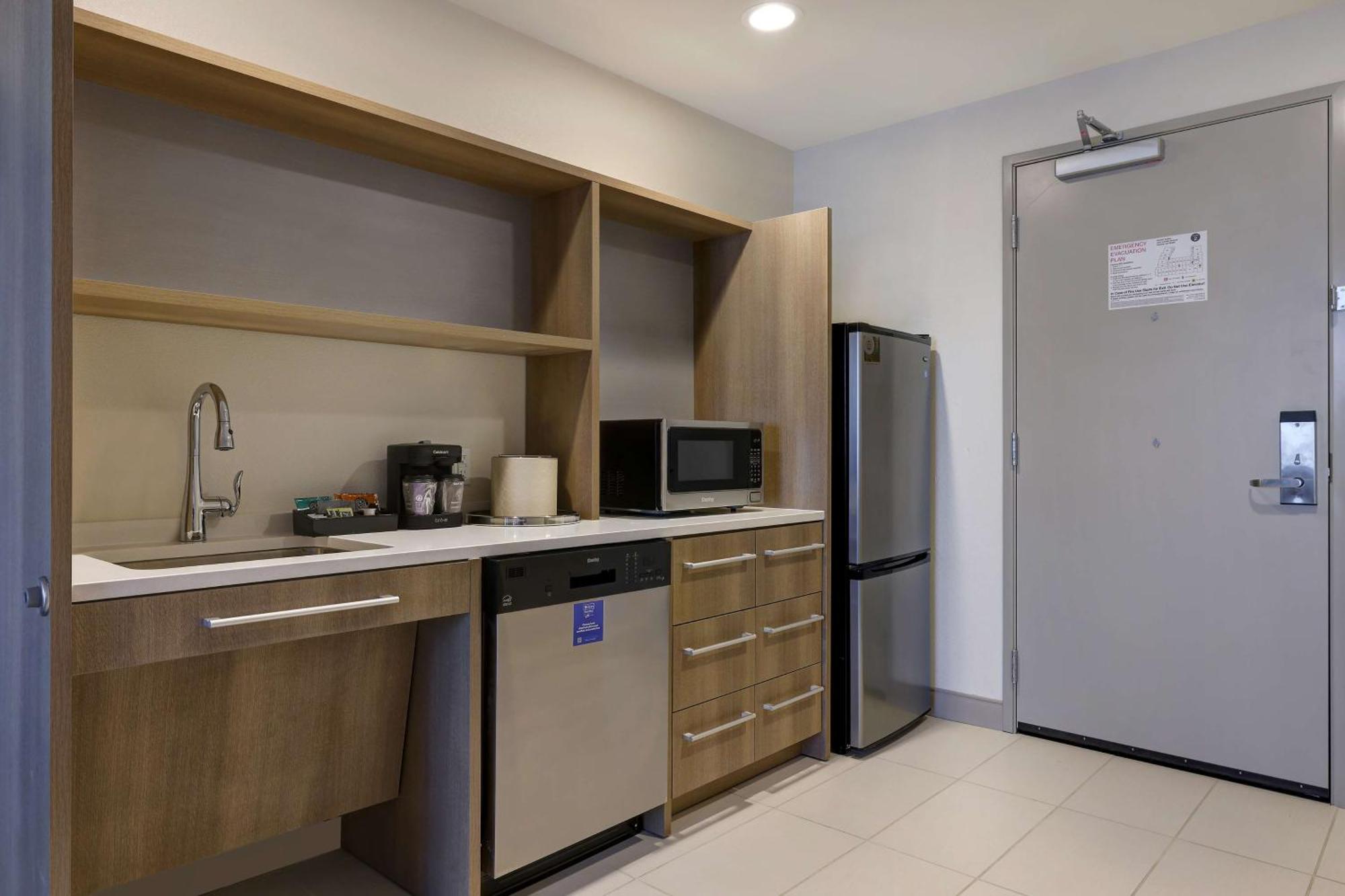 Home2 Suites By Hilton Turlock, Ca Экстерьер фото