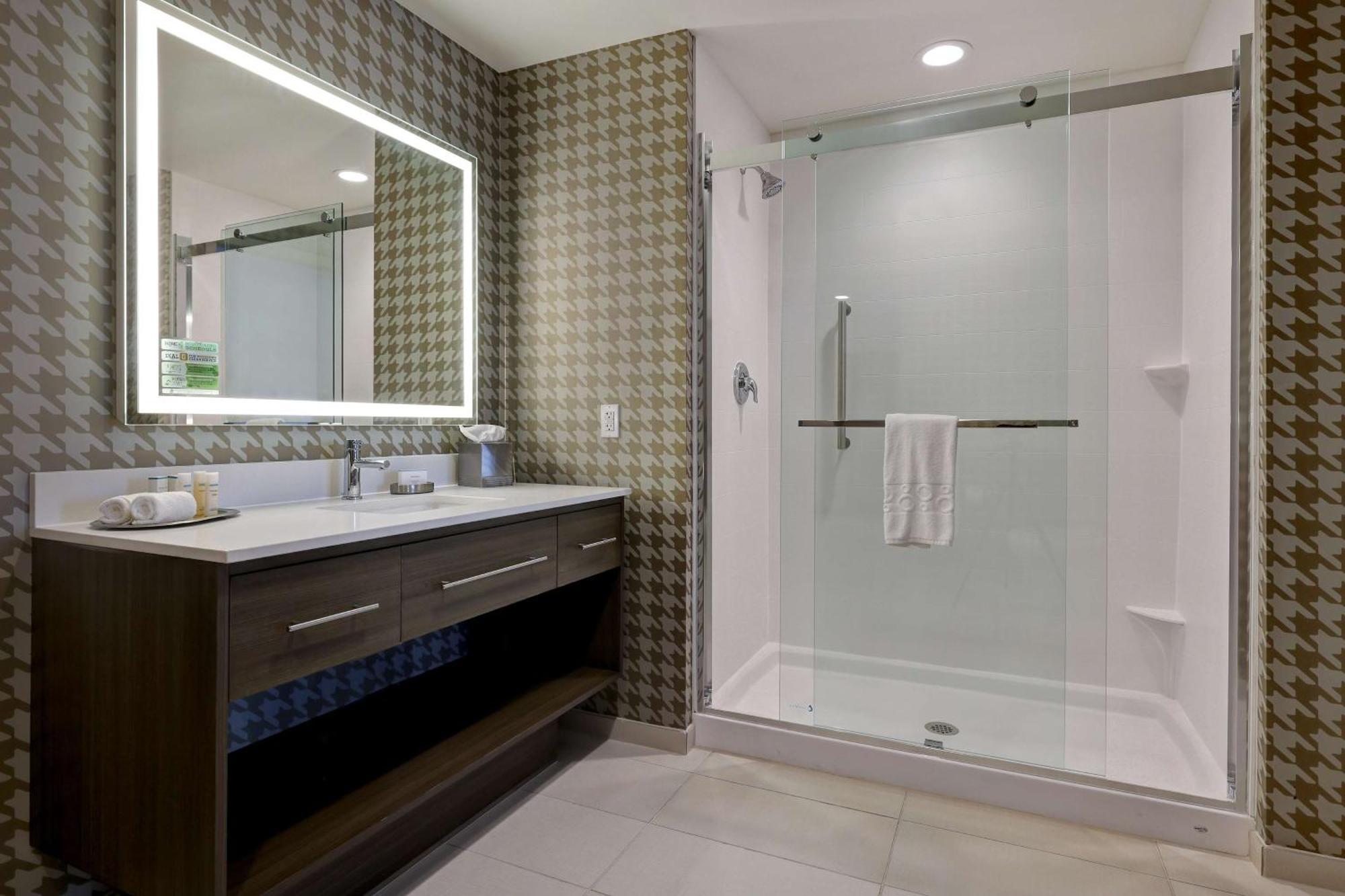 Home2 Suites By Hilton Turlock, Ca Экстерьер фото