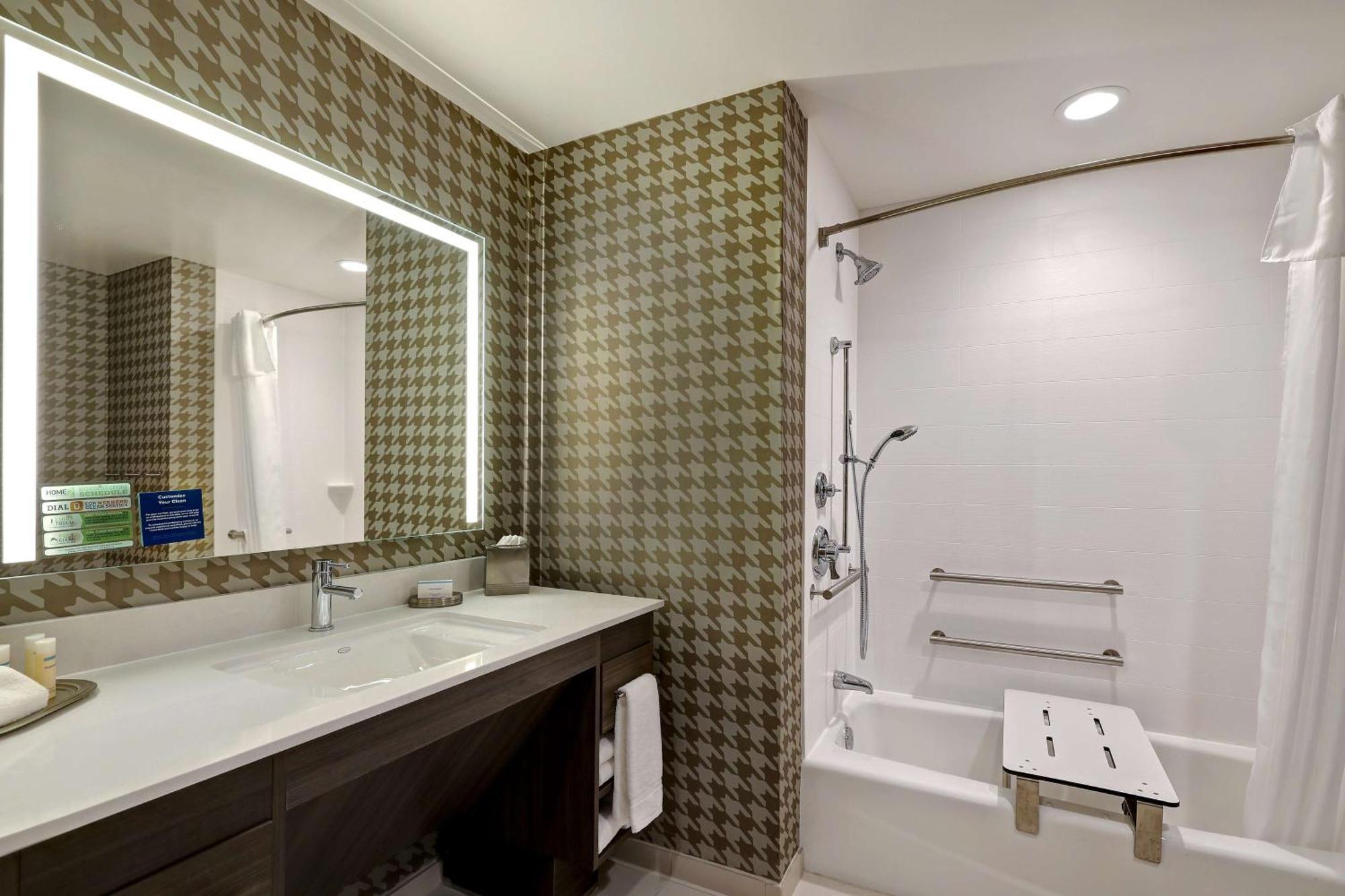 Home2 Suites By Hilton Turlock, Ca Экстерьер фото