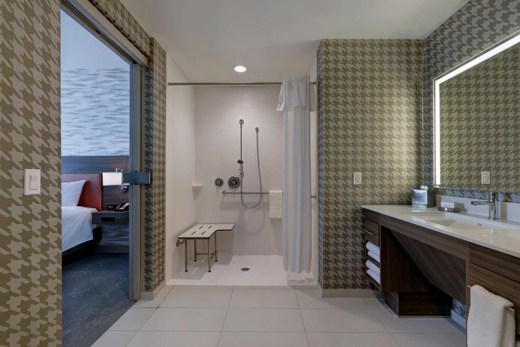 Home2 Suites By Hilton Turlock, Ca Экстерьер фото